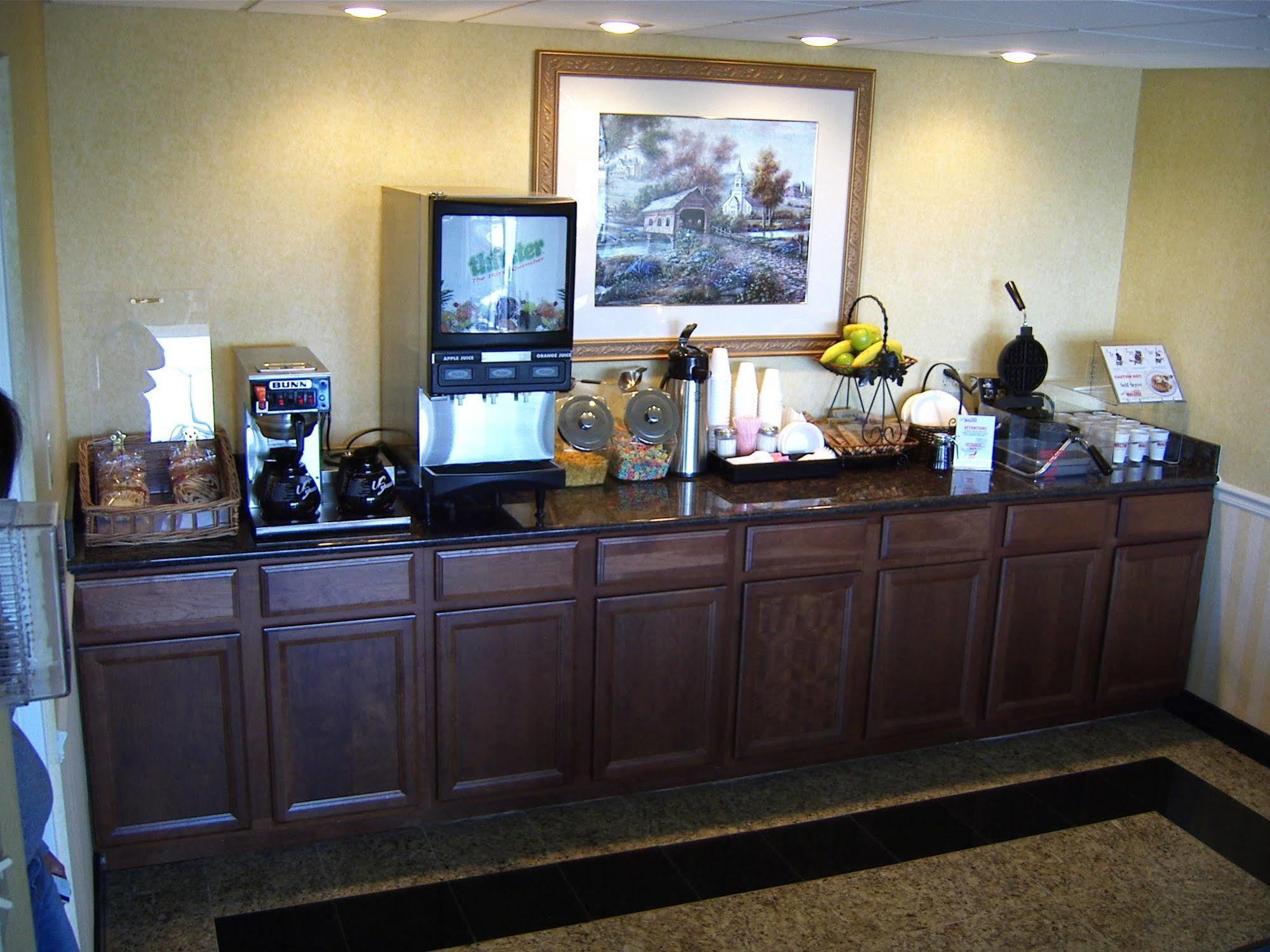 Travelers Inn & Suites Sumter Exteriör bild
