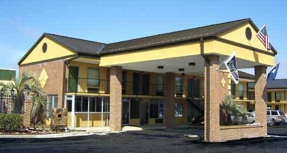 Travelers Inn & Suites Sumter Exteriör bild
